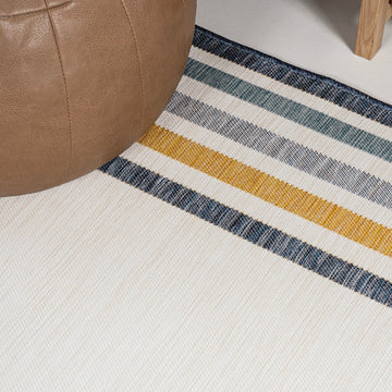 Pollux Classic Coastal Mitred Stripe Reversible Machine-Washable Indoor/Outdoor Area Rug